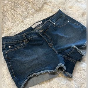 TORRID denim shorts size 18 blue mid rise shortie jean dark wash stretch